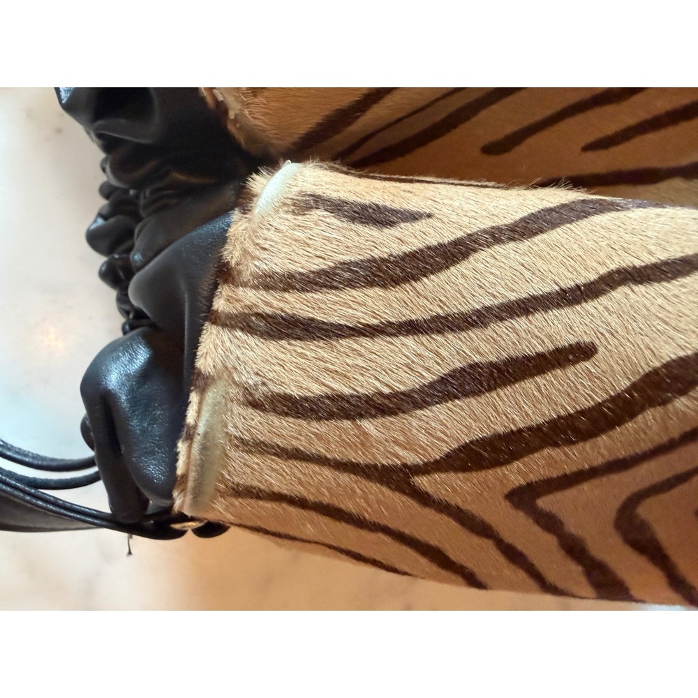 The Elephant Walk Dallas Collectible Zebra Calf Hair Leather Bucket Bag Vintage - Picture 9 of 16